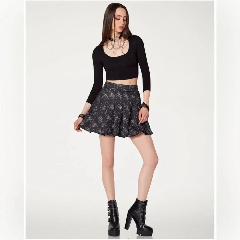 BodyRage Spencer’s Skull Skater Skirt Pleated Halloween Wednesday skeleton Small - Picture 3 of 12